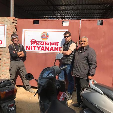 Nityanand Bed & Breakfast Allāhābād Junction Dış mekan fotoğraf
