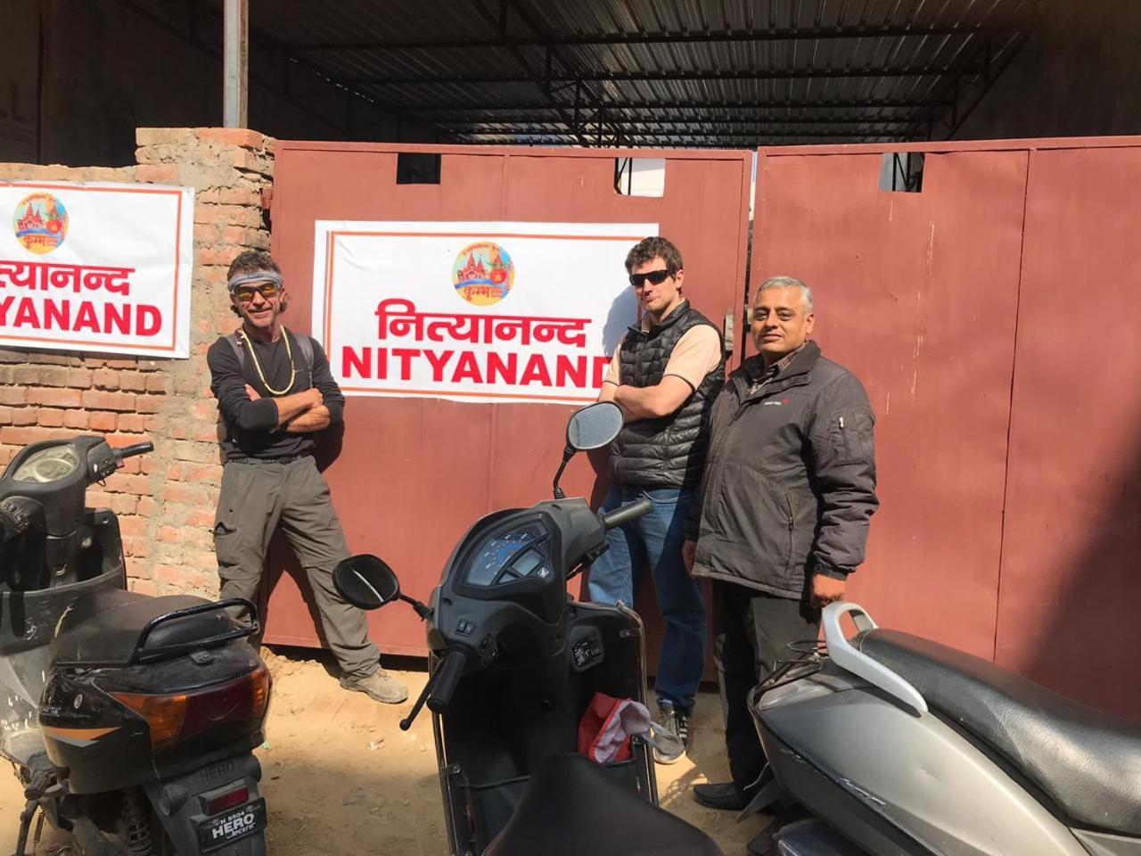 Nityanand Bed & Breakfast Allāhābād Junction Dış mekan fotoğraf